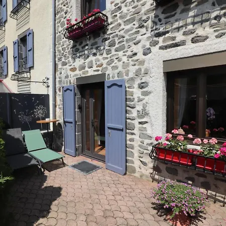 Gite Saint-flour, 3 Pieces, 5 Personnes - Fr-1-742-234 Casa de Férias Saint-Flour (Cantal)